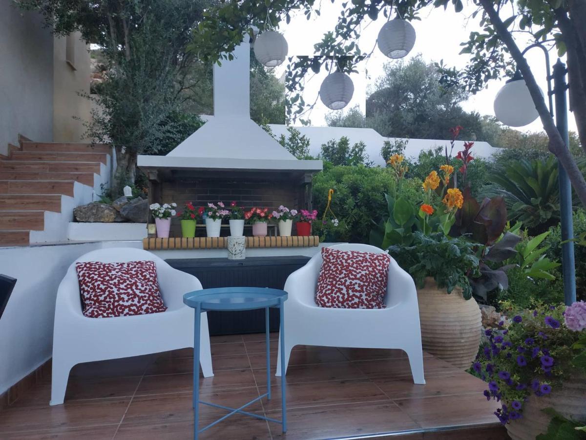 Harris Elegant House Superb View Near Airport Apartment Artemida  Luaran gambar
