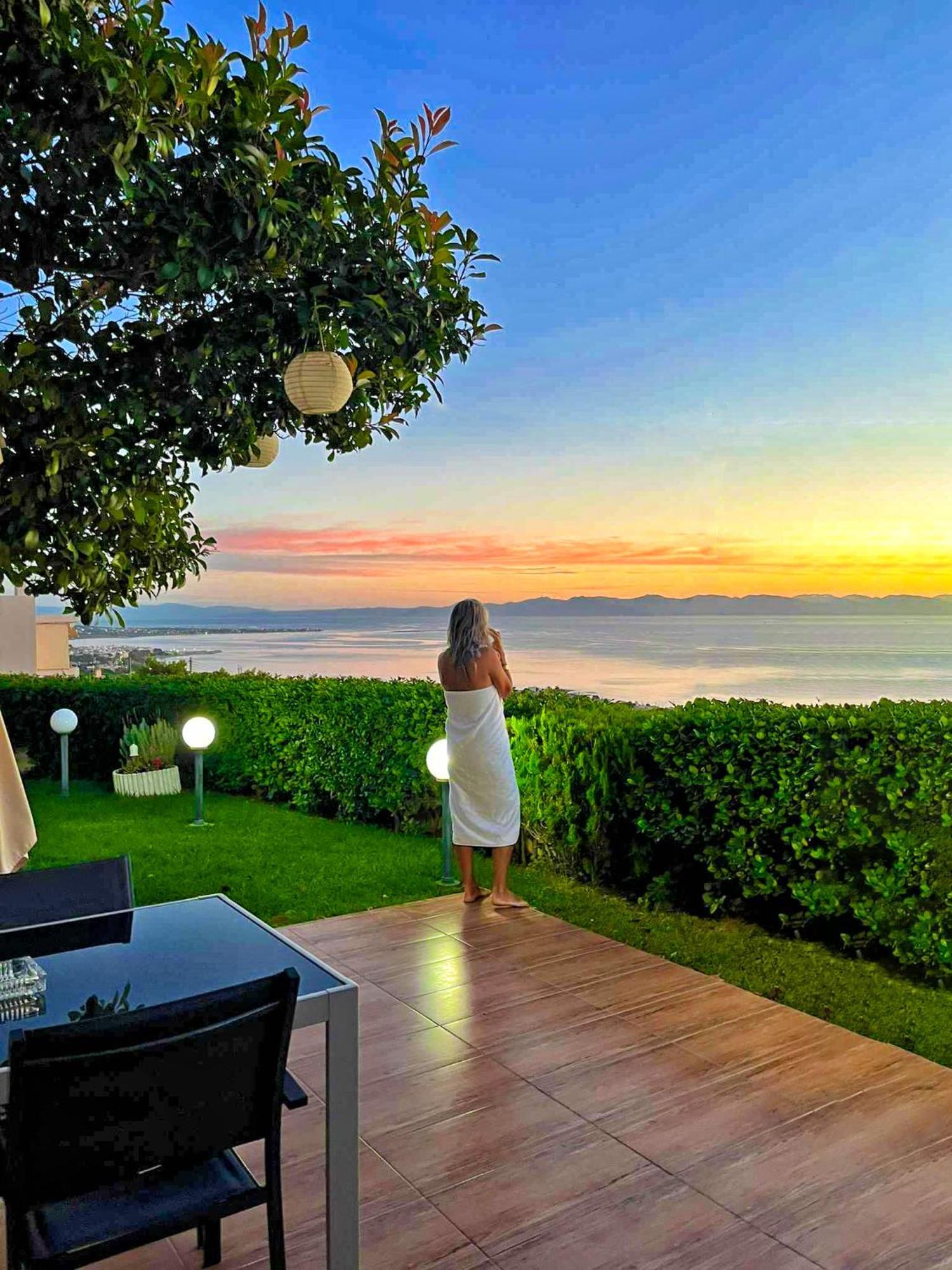 Harris Elegant House Superb View Near Airport Apartment Artemida  Luaran gambar