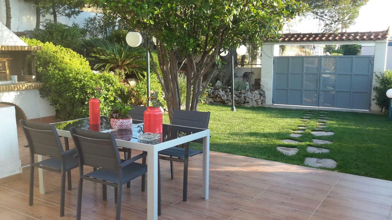 Harris Elegant House Superb View Near Airport Apartment Artemida  Luaran gambar